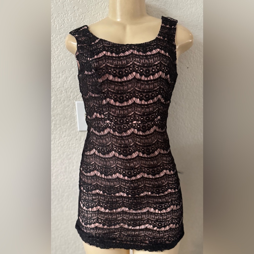 Forever 21 Black Lace Midi Dress pink black sexy party cocktail night out
